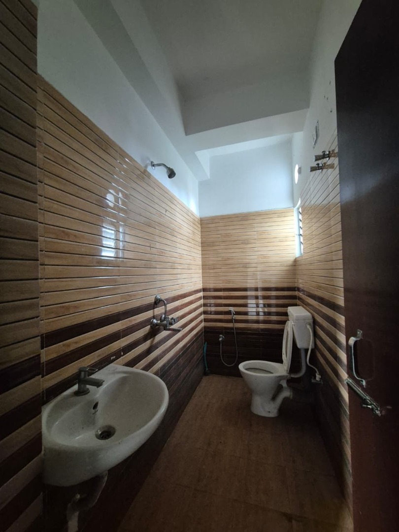 Unfurnished 3bhk in Hatigaon, Guwahati, Assam, India for Rent